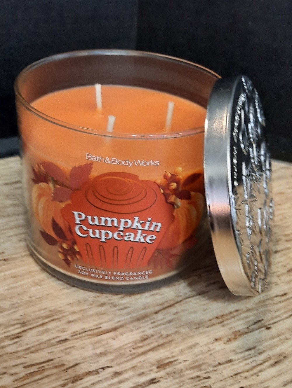 "PUMPKIN CUPCAKE" Bath And Body Works 3 WICK